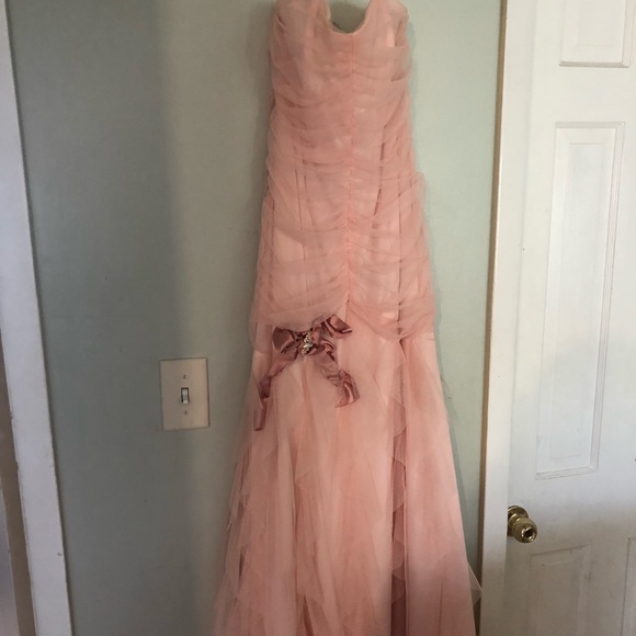 Pink prom dress - Picture 2 of 4